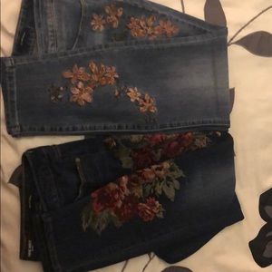 Nine West embroidered skinny jeans
